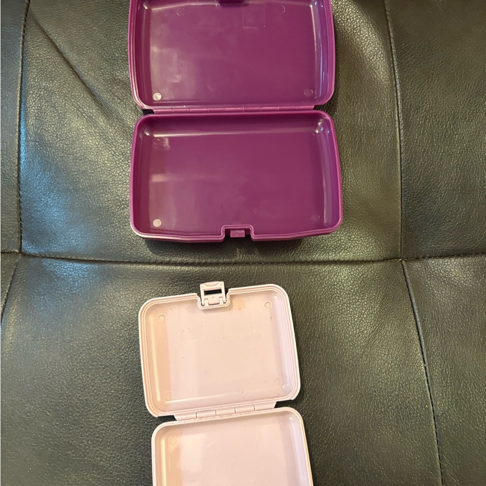 Caboodles Dual Case Set in Purple and Lavender - Picture 2 of 5